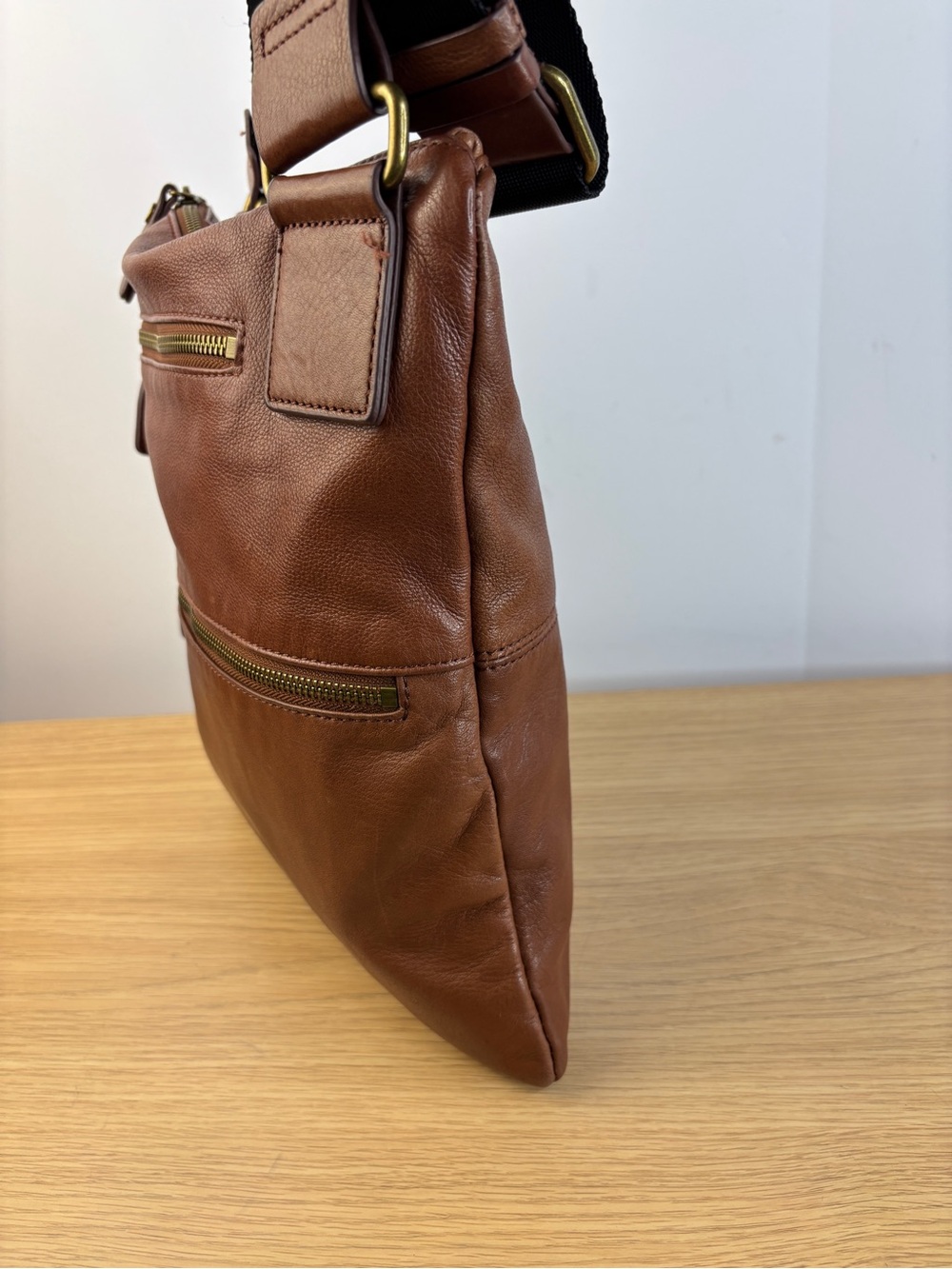 Margot New York Double Zipper Soft Brown Leather Bag - Picture 3 of 10